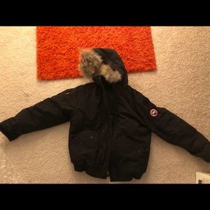 Canada Goose youth jacket fits like an adult small